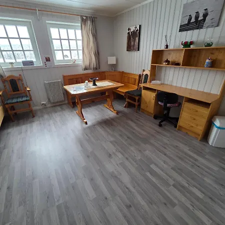 אתר קמפינג Valdres, Sykkelturer - Fisking - Overnatte Pa Vei Ost Vest Rv51, 3 Pers Mulig 4 - Eget Bad, Rom Nr 3